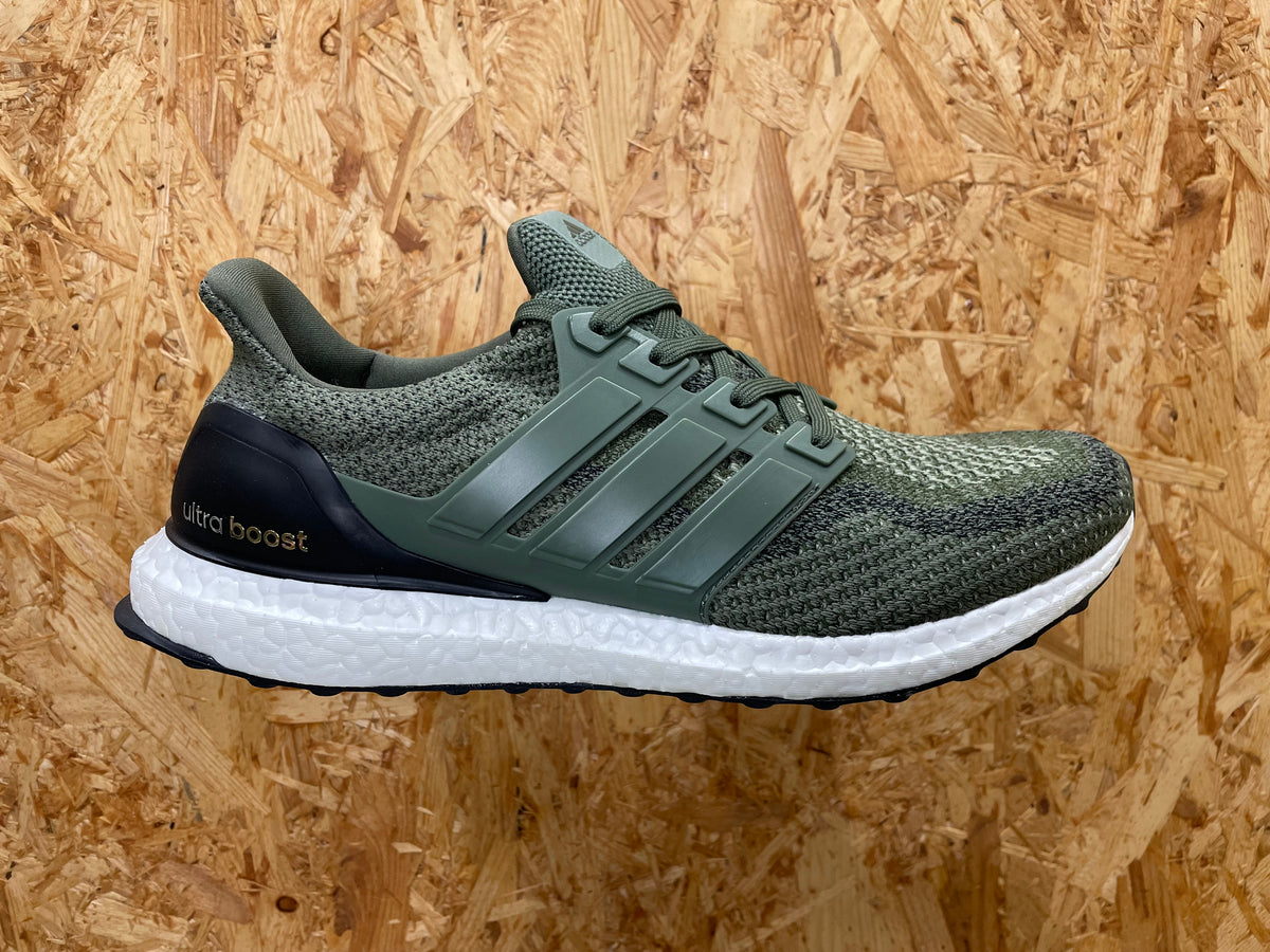 ultra boost 2.0 olive