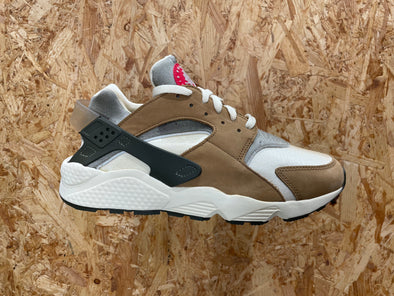 Stussy x Air Huarache LE 'Desert Oak' 2021 (M)