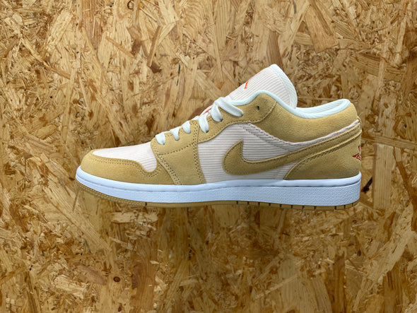 AIR JORDAN 1 LOW SE "Corduroy and Suede" (W) DH7820-700