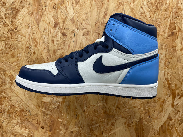 Air Jordan 1 Retro High OG 'Obsidian' SKU: 555088 140