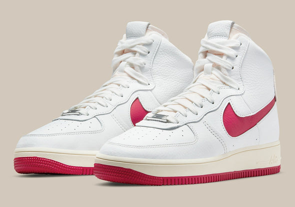 NIKE Air Force 1 High Strapless OG (W) DC3590-100 / SUMMIT - GYM RED