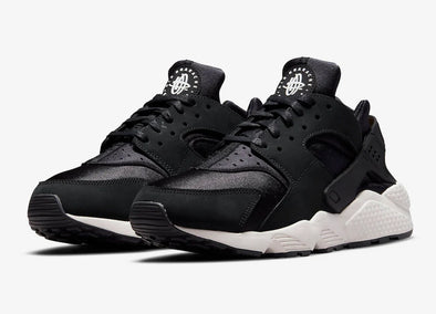 NIKE AIR HUARACHE LE (M) DQ8572-001 / BLACK / WHITE